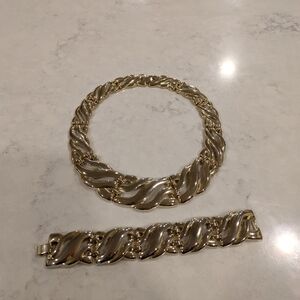 Women's Necklaces And Bracelets